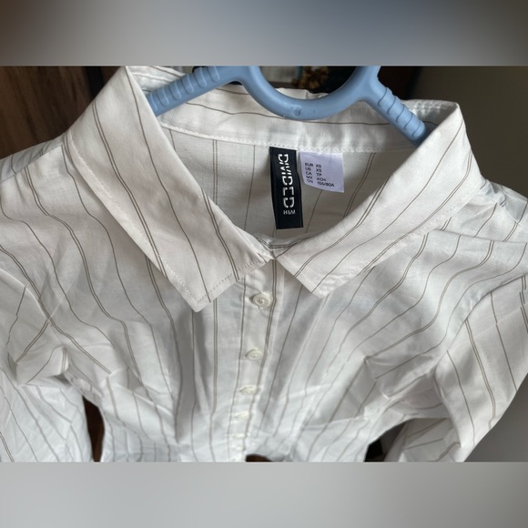 H&M white cotton poplin button down shirt •Size:XS•100%cotton•Brand new - Picture 6 of 7